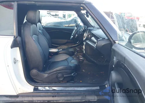 2009 Mini Cooper S from USA, damaged, VIN WMWMS33589TG89933